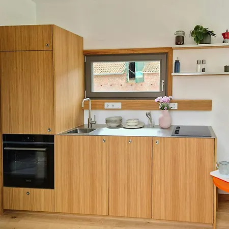 Сasa de vacaciones Modern Tiny House With Private Access