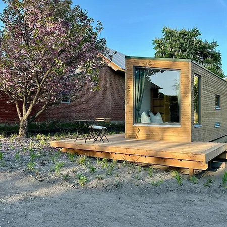 Modern Tiny House With Private Access *